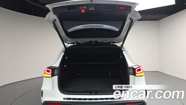 Mercedes-Benz EQA 2023, фото 25