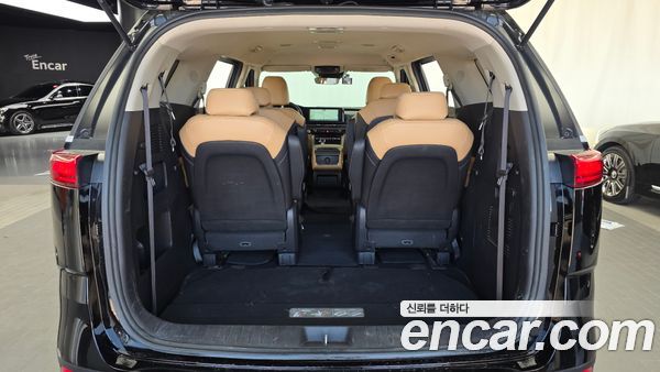 Kia Carnival 2021, фото 26