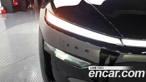 Tesla Model Y 2026, фото 7