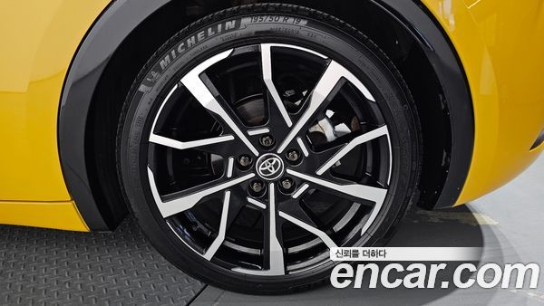 Toyota Prius 2024, фото 7