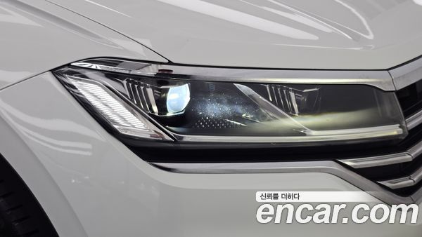 Volkswagen Touareg 2020, фото 8