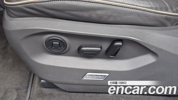 Volkswagen Touareg 2020, фото 16