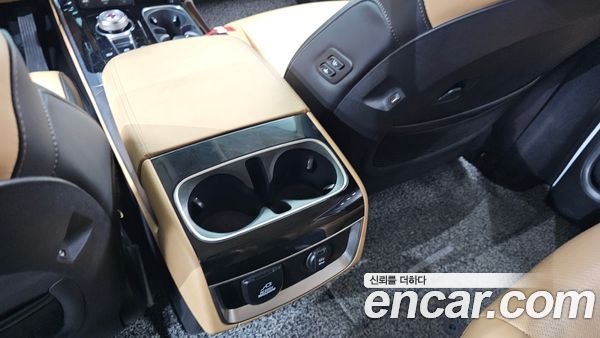 Kia Carnival 2021, фото 31