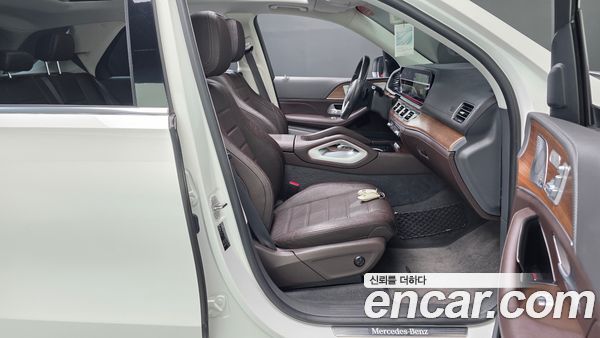 Mercedes-Benz GLE 2020, фото 16