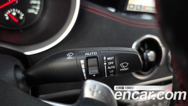 Kia Stinger 2021, фото 29