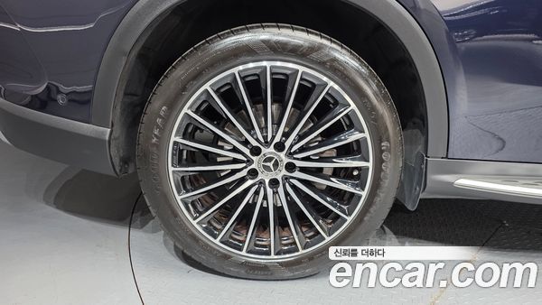 Mercedes-Benz GLC 2024, фото 5