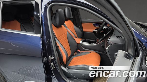 Mercedes-Benz GLC 2024, фото 16