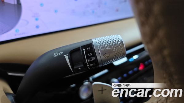 Genesis G80 2025, фото 18