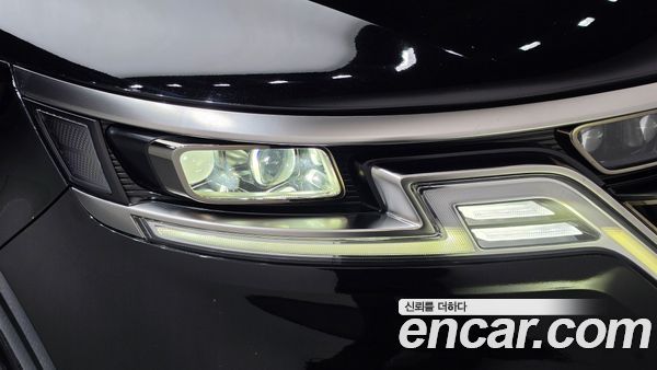 Kia Carnival 2023, фото 8