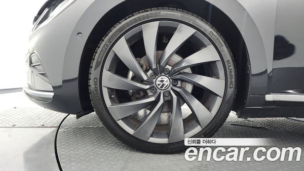 Volkswagen Arteon 2023, фото 5
