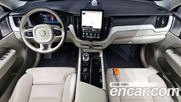 Volvo XC60 2026, фото 10