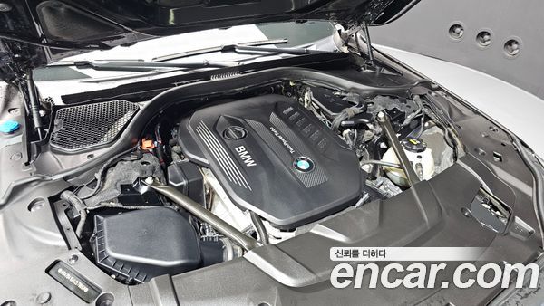 BMW 7 Series 2020, фото 6