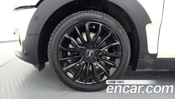 MINI CLUBMAN 2021, фото 4
