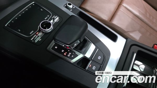 Audi Q5 2020, фото 9