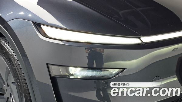 Tesla Model Y 2025, фото 7