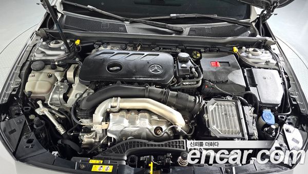 Mercedes-Benz A-Class 2025, фото 6