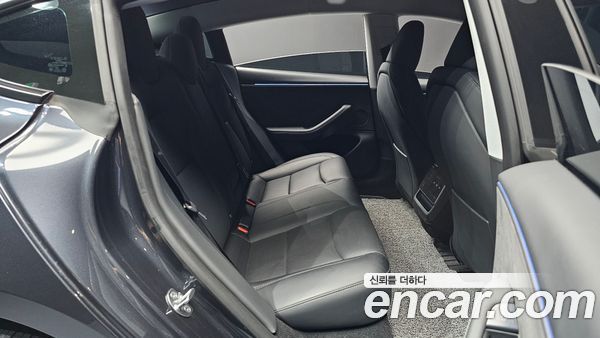 Tesla Model 3 2025, фото 16