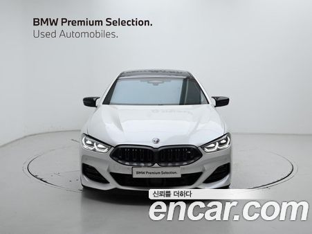 BMW 8 Series 2024, фото 3