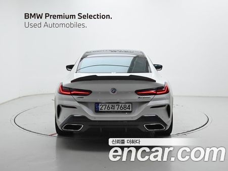BMW 8 Series 2024, фото 4