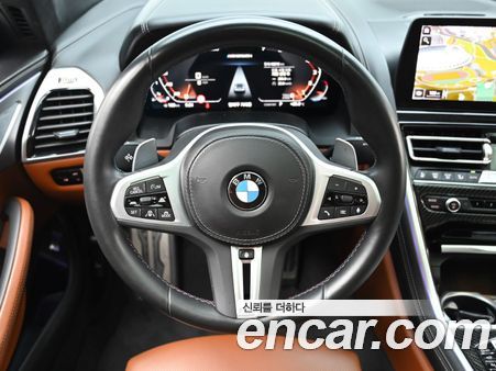 BMW 8 Series 2024, фото 13
