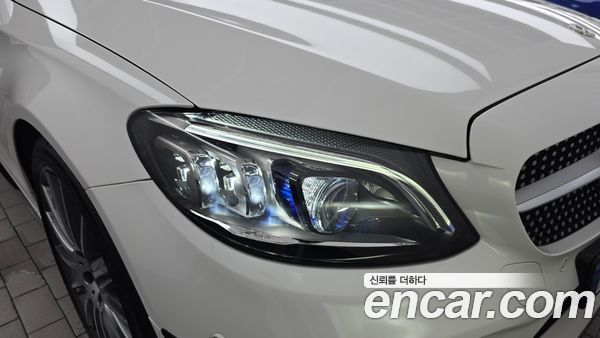 Mercedes-Benz C-Class 2023, фото 8