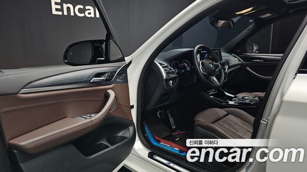 BMW iX3 2024, фото 13