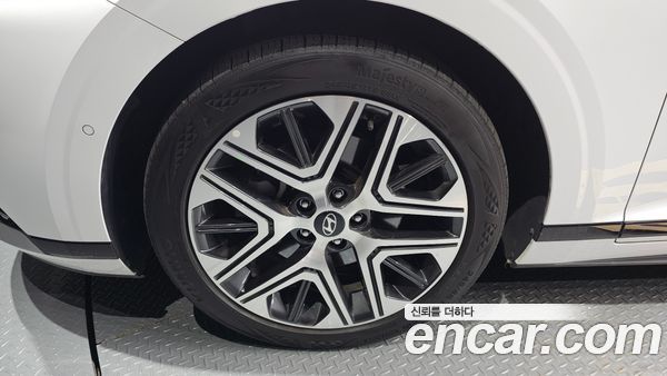 Hyundai Grandeur 2024, фото 5