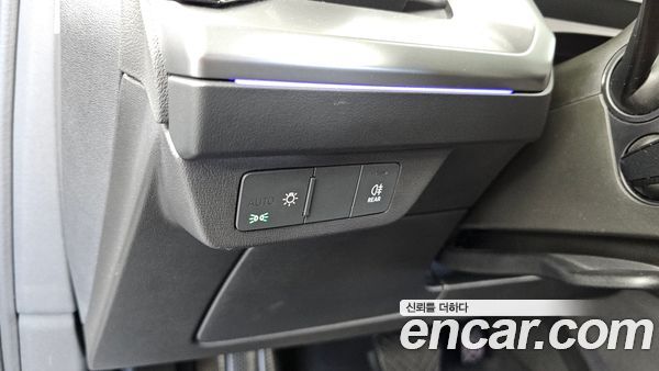Audi Q4 e-tron 2023, фото 29