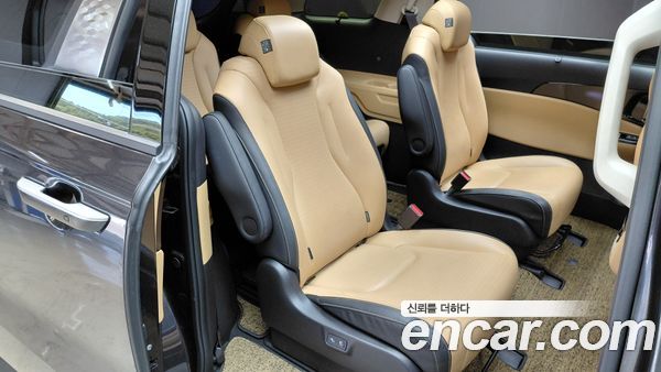 Kia Carnival 2022, фото 17