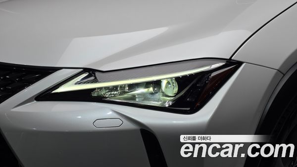 Lexus UX 2021, фото 8