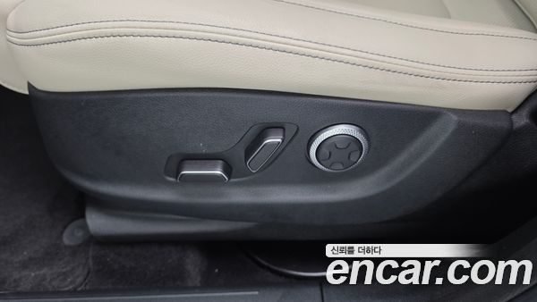 Genesis GV70 2026, фото 32