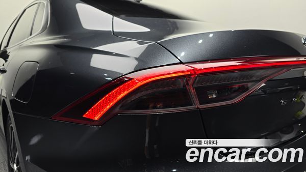 Hyundai Grandeur 2022, фото 9