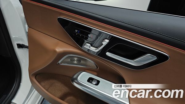 Mercedes-Benz E-Class 2025, фото 35