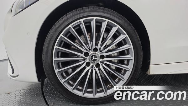 Mercedes-Benz C-Class 2022, фото 5