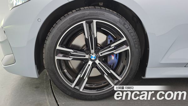 BMW 3 Series 2025, фото 5