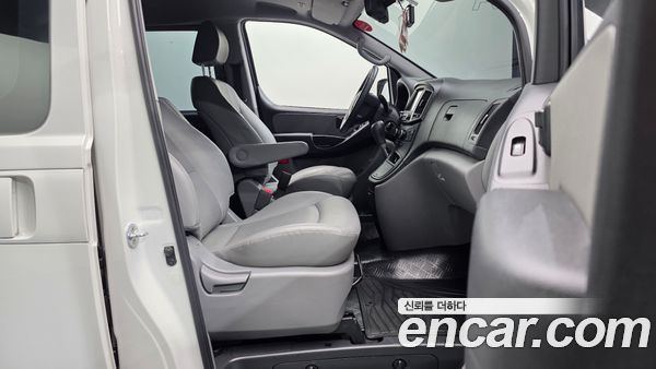 Hyundai Grand Starex 2021, фото 16
