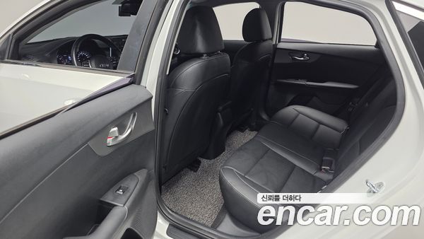 Kia K3 2021, фото 15