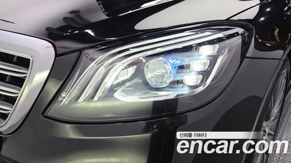 Mercedes-Benz S-Class 2020, фото 8