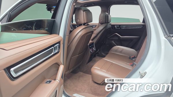 Porsche Cayenne 2022, фото 15