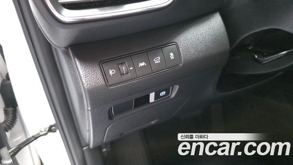 Hyundai Santa Fe 2023, фото 25