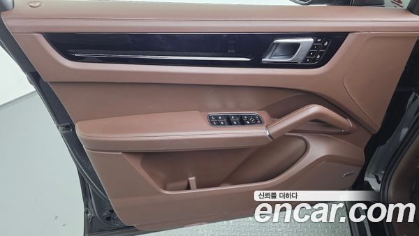 Porsche Cayenne 2021, фото 14