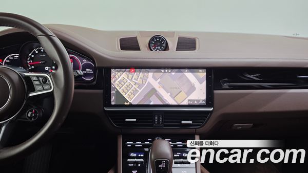 Porsche Cayenne 2021, фото 30