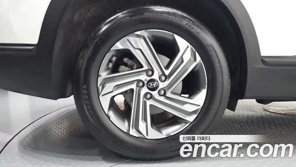 Hyundai Santa Fe 2023, фото 5