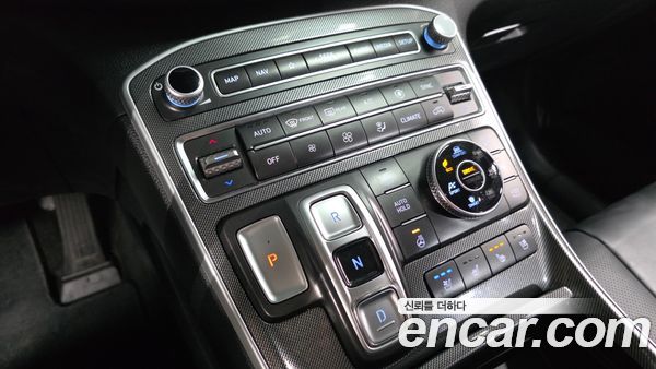 Hyundai Santa Fe 2023, фото 12