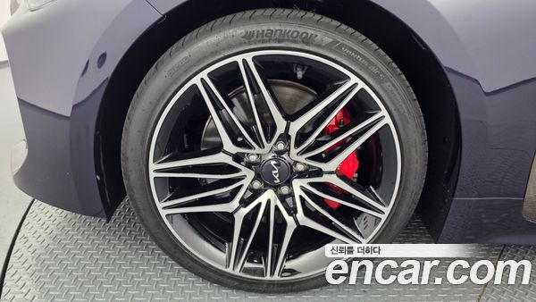 Kia Stinger 2023, фото 5