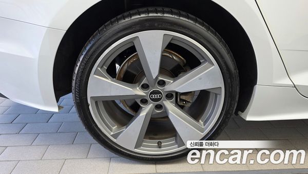 Audi A5 2021, фото 5