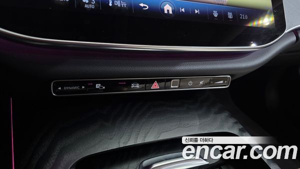 Mercedes-Benz E-Class 2025, фото 32