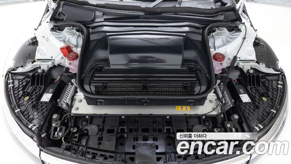 Mercedes-Benz EQS 2025, фото 6