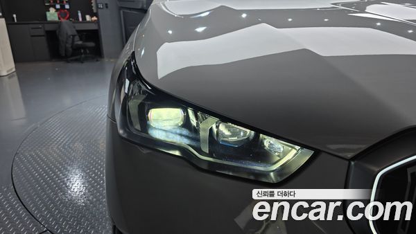 BMW 5 Series 2024, фото 8