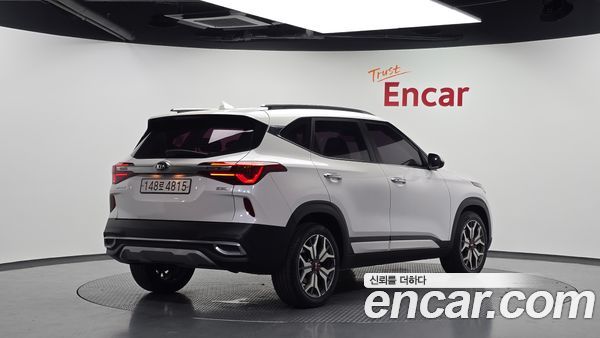 Kia Seltos 2021, фото 2
